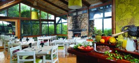 Kariega Game Reserve: Main Lodge - Dining