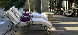 Olive Grove Guest House - Pool Loungers