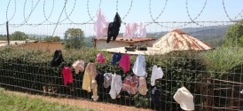 Cape Town Township Day Tour - Drying Washing